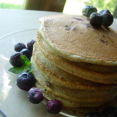 Whole Wheat Blueberry Pancakes - RecipeNode.com