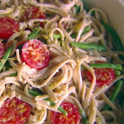 Whole-Wheat Linguine with Green Beans, Ricotta, and Lemon - RecipeNode.com