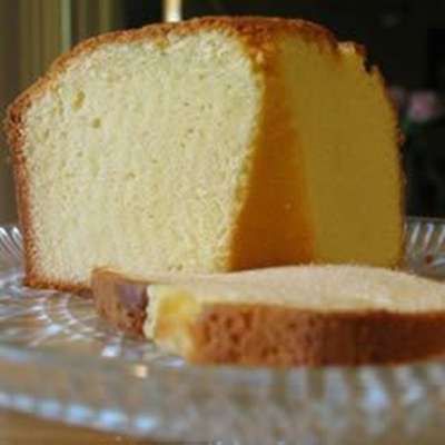 Yellow Pound Cake - RecipeNode.com